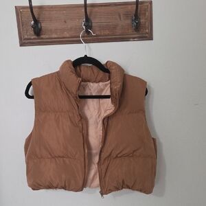 Cropped Puffer Vest Tan Brown Small EUC